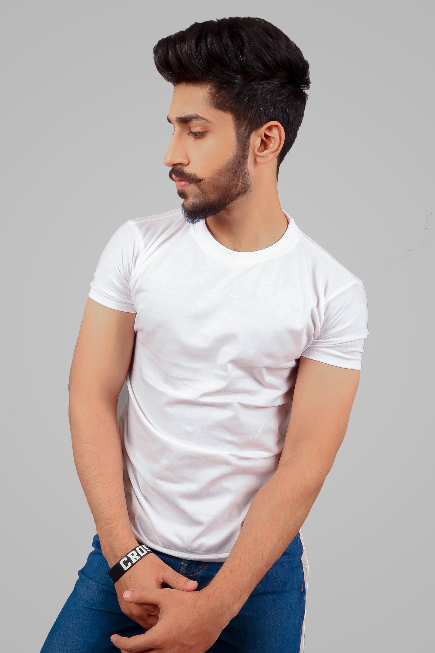 MEN'S WHITE CREW NECK BASIC TEE